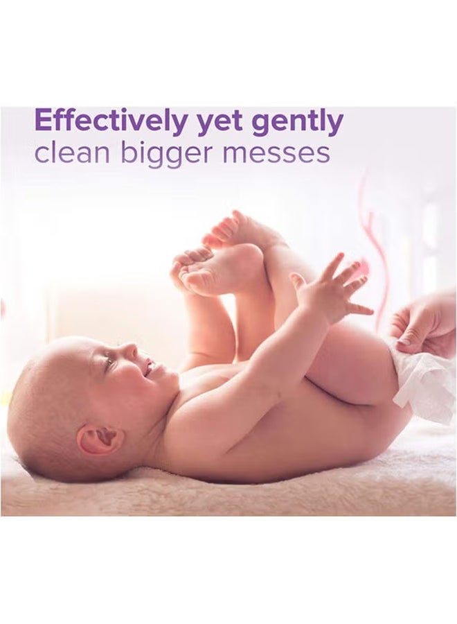 Johnson's Baby Ultimate Clean Wipes, 3+1 Packs of 192 Wipes  - Image 2