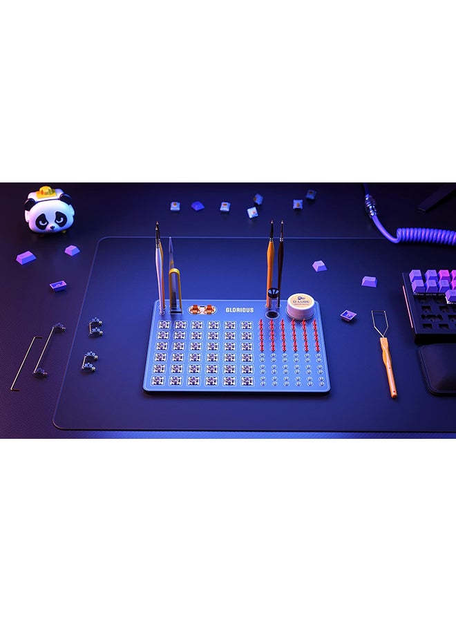 Glorious PC Gaming Lube Station - Image 4