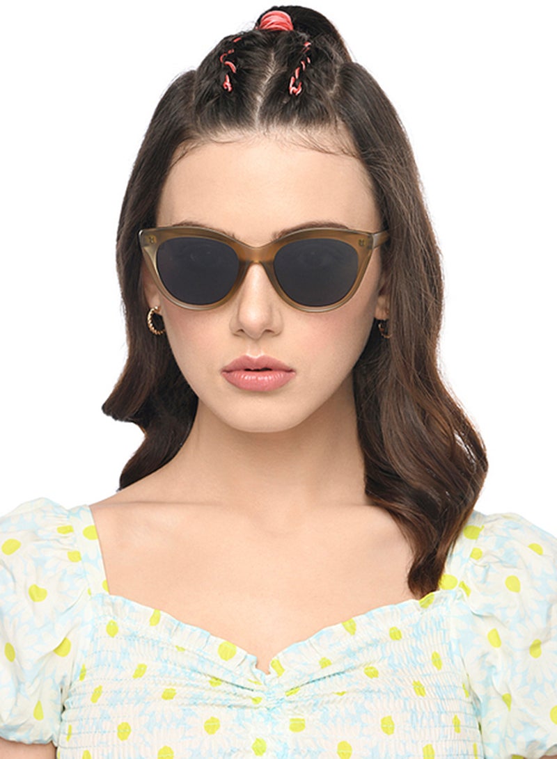 فينسينت تشيس - Unisex Polarized Cat Eye Sunglasses VC S16336 - Image 1
