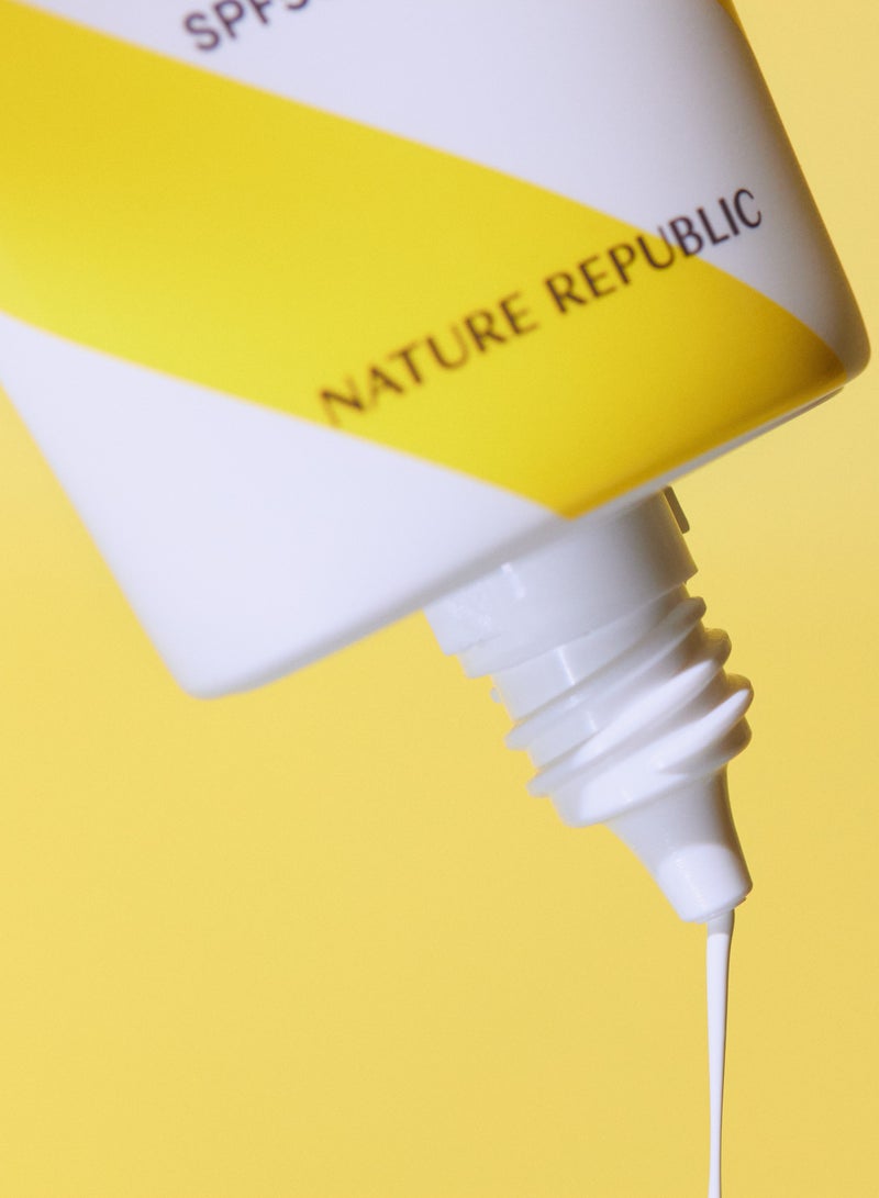 NATURE REPUBLIC - California Aloe Moisturizing Tone Up Sun Block  SPF50+PA++++ - Image 1