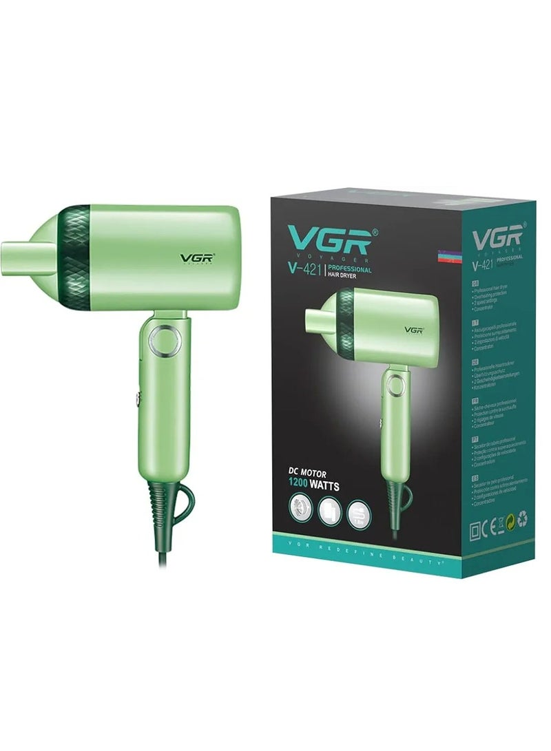 VGR V-421 Professional Foldable Hair Dryer 1200W DC Motor 2 Speed Settings Comes With Styling Concentrator, Overheating Protection & a Hanging Loop - Green - Image 4