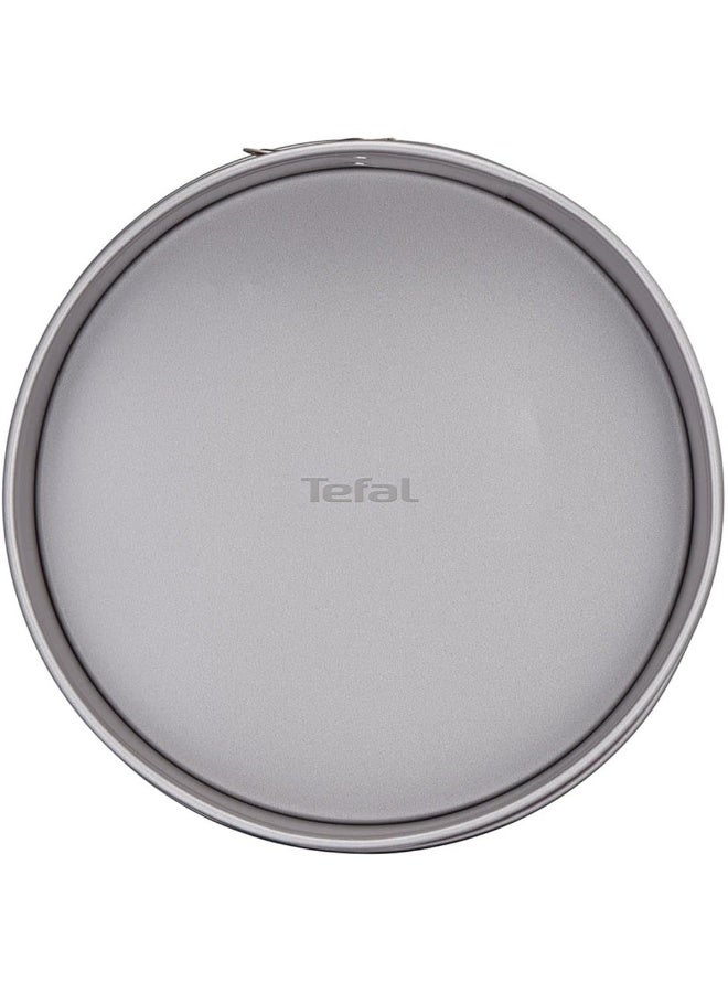 Tefal Baking Mold | Delibake 25 Cm Savarin Springform Pan | Red | Oversized Base | Perfect Release | High-Quality Carbon Steel Bakeware | Easy To Clean | 2 Years Warranty | J1642614, Assorted Color Red 25cm  - Image 3