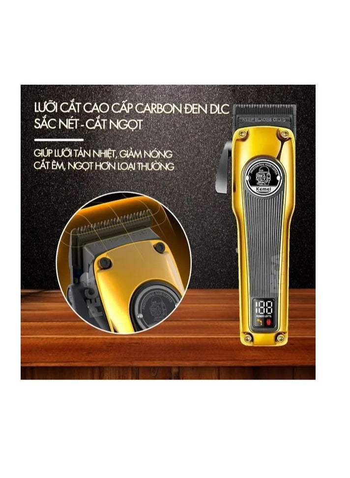 Rechargeable Professional Hair Clipper, LCD Screen Display Hair Clipper for Saloon and Personal Multicolour