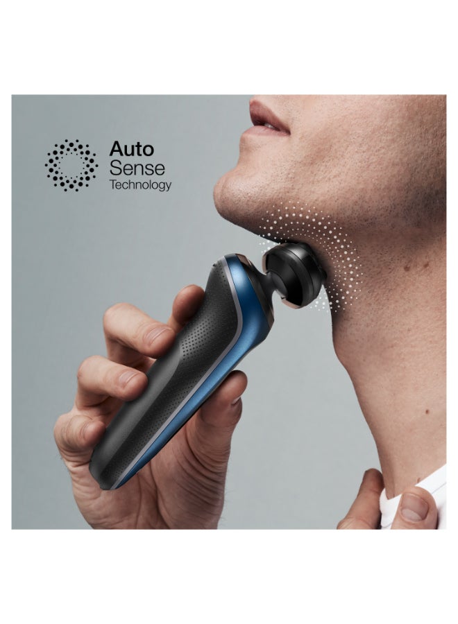 BRAUN Series 6 Wet And Dry, Closeness And Skin Comfort Shaver With Travel Case Blue / Black  - Image 4