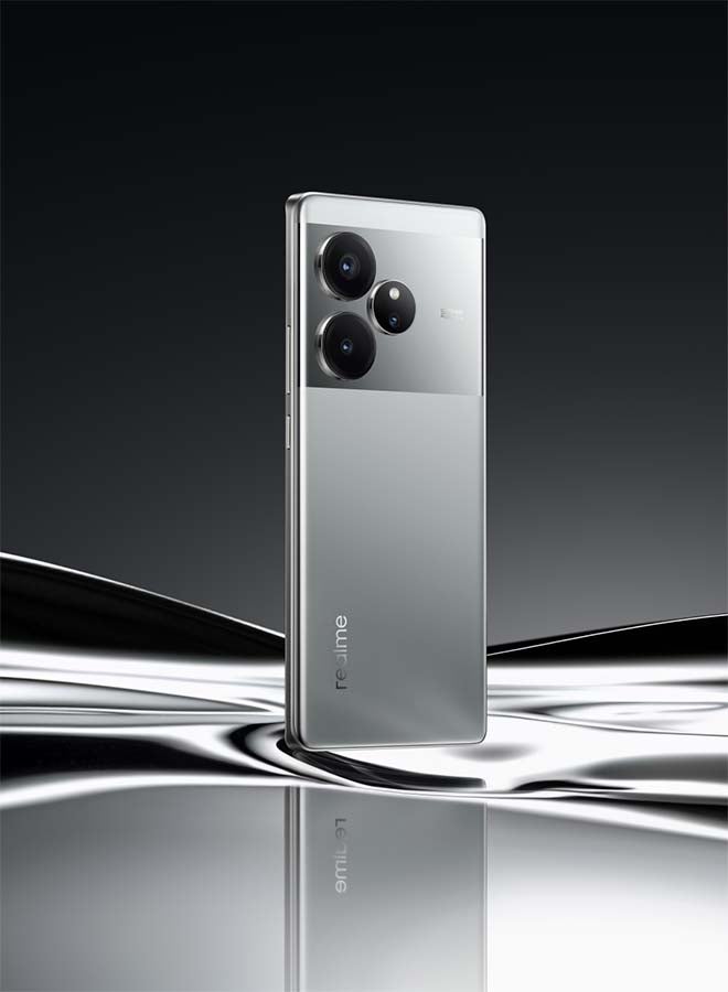 realme - GT6 Dual SIM Fluid Silver 12+12GB RAM 256GB 5G - Middle East Version - Image 1