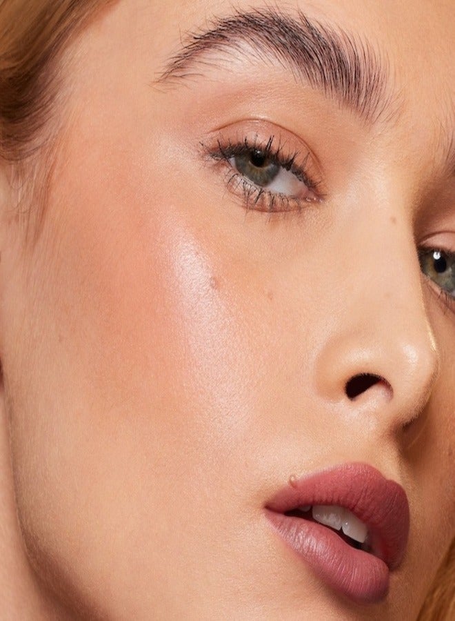 HUDA BEAUTY - Lip Blush Creamy Lip & Cheek Stain 6ml Berry Kiss - Image 1