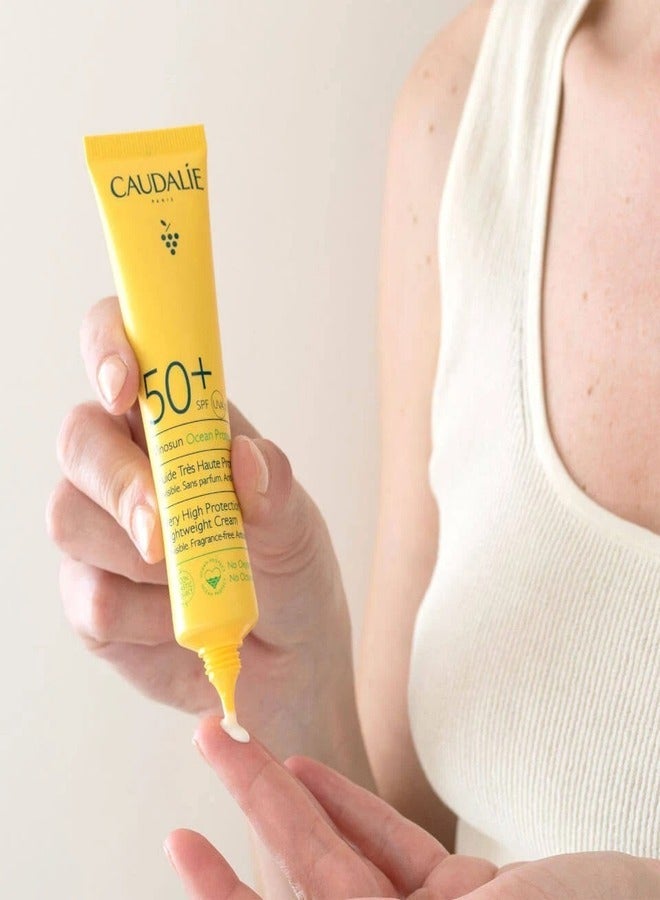 CAUDALIE Vinosun Protect Very High Protection Lightweight Cream SPF50+ Yellow 40ml  - Image 2