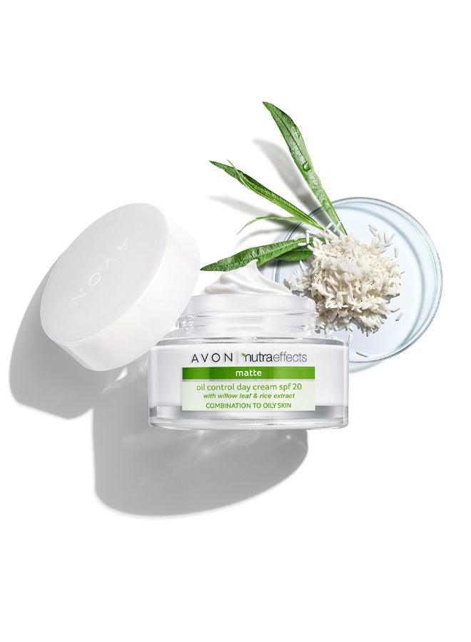 AVON - Nutra Mattifying Skin Boosting 24 Hour Moisturisers Emea (Jar) - Image 1