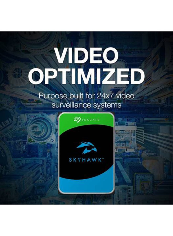 سيجيت - محرك أقراص ثابت داخلي SkyHawk Surveillance SATA III مقاس 3.5 بوصة بسعة 8 تيرابايت، وذاكرة تخزين مؤقتة 256 ميجابايت، وسرعة 5400 دورة في الدقيقة، ومعدلات نقل مستدامة تصل إلى 180 ميجابايت/ثانية، ومتوسط وقت الأعطال مليون ساعة، ويدعم ما يصل إلى 64 كاميرا عالية الدقة | ST8000VX010 - Image 1