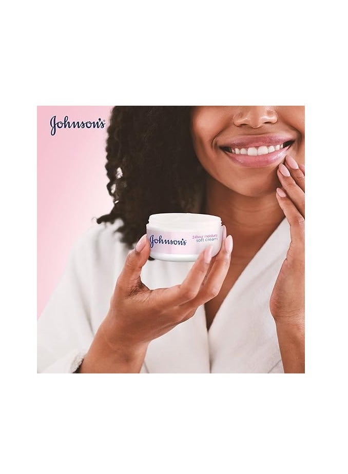 جونسون مجموعة من 3 كريمات للجسم مرطبة وناعمة لمدة 24 ساعة - Image 3