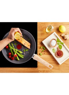 تيفال TEFAL طقم أواني طهي | Natural Force طقم من 5 قطع | قدر 24 سم / مقالي 20/24 سم / ملعقة | طلاء Mineralia+ غير لاصق | معادن طبيعية | مؤشر Thermo-signal | صنع في فرنسا | ضمان لمدة سنتين | G2669282 24سم  - Image 5