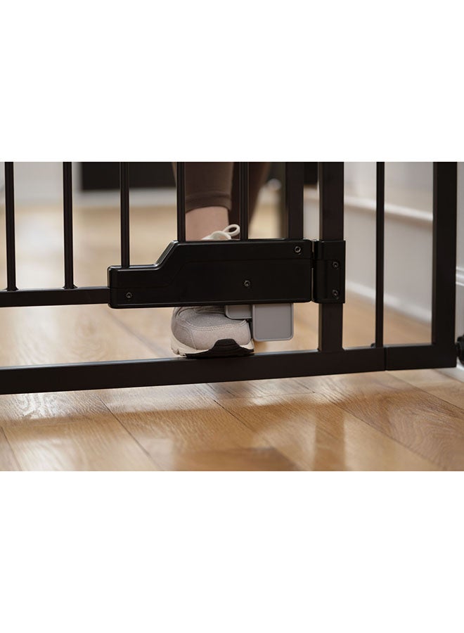 summer infant - The Thruway 52 Inches Wide Safety Gates With Glide Open - Black - Image 1