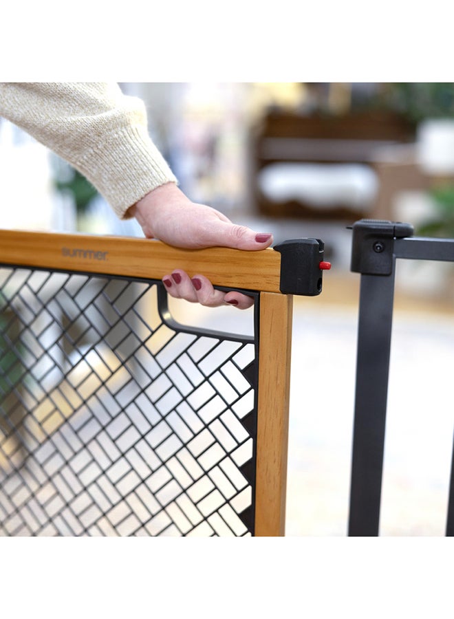 summer infant - The Doorway 48 Inches Wide Baby Safety Gates, 6 - 24 Months, White - Image 1