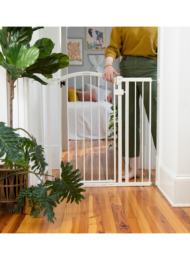 summer infant - The Thruway 53 Inches Wide Baby Safety Gates, 6 - 24 Months - White - Image 1