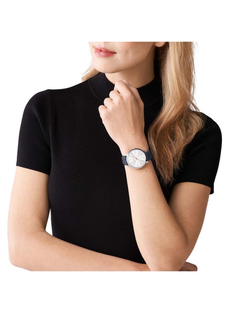 Michael Kors Women's Pyper Analog Watch 38mm  - Image 4