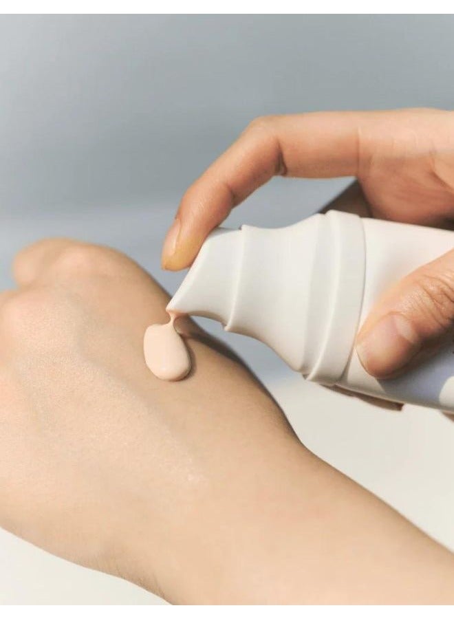 سكين1004 واقي شمس ملون من ماداغاسكار سنتيلا لتفتيح البشرة SPF50+، 50 مل - Image 2