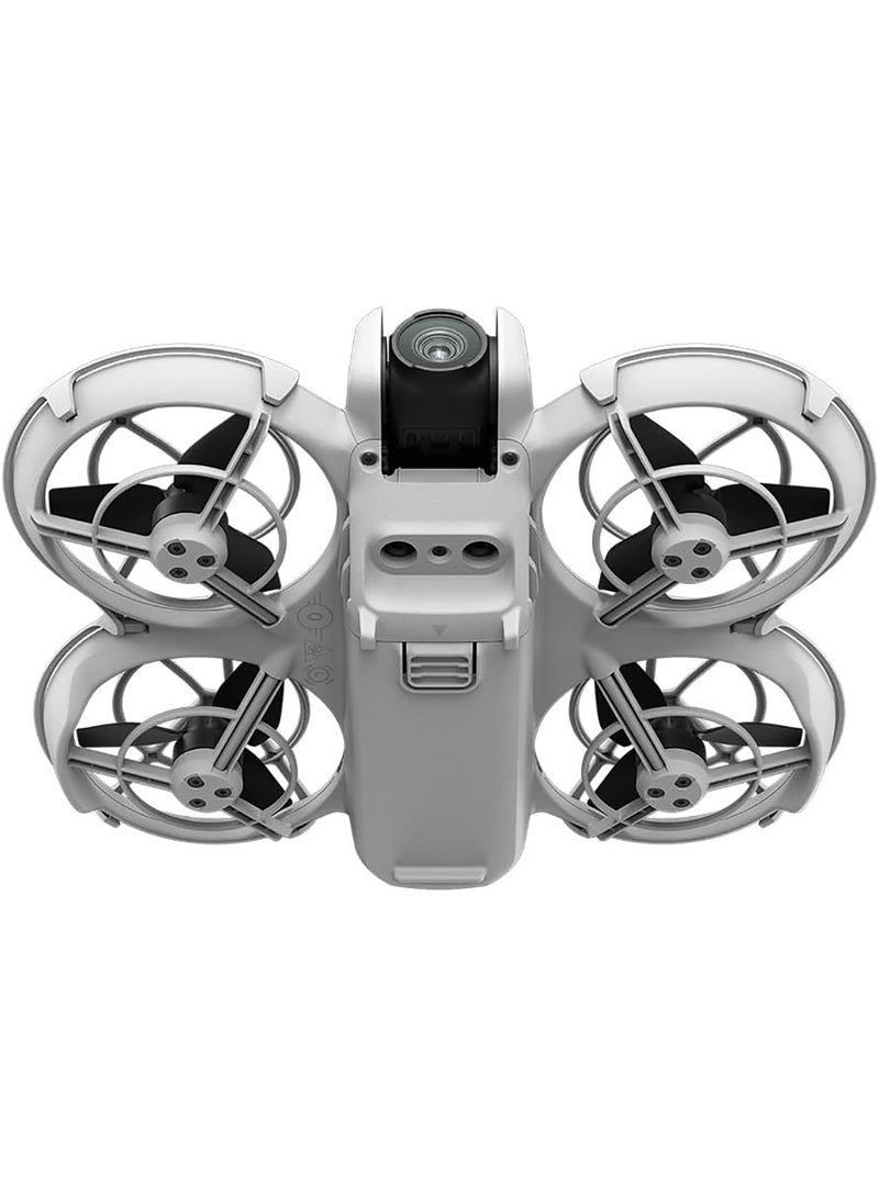 دي جي آي - Neo Fly More Combo، طائرة بدون طيار مزودة بكاميرا 4K UHD للبالغين والأطفال، 135 جرامًا، طائرة بدون طيار Follow Me مع إقلاع راحة اليد، تتبع الهدف بالذكاء الاصطناعي، لقطات سريعة، فيديو ثابت، مع RC-N3 و3 بطاريات لـ 60 رحلة - Image 1