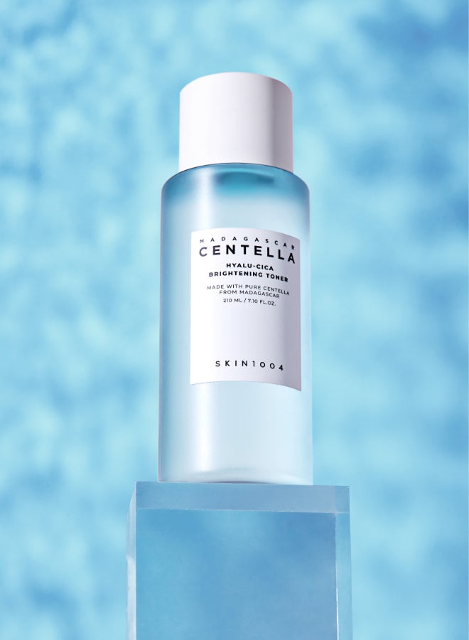 skin1004 - Madagascar Centella Hyalu-Cica Brightening Toner 210Ml - Image 1