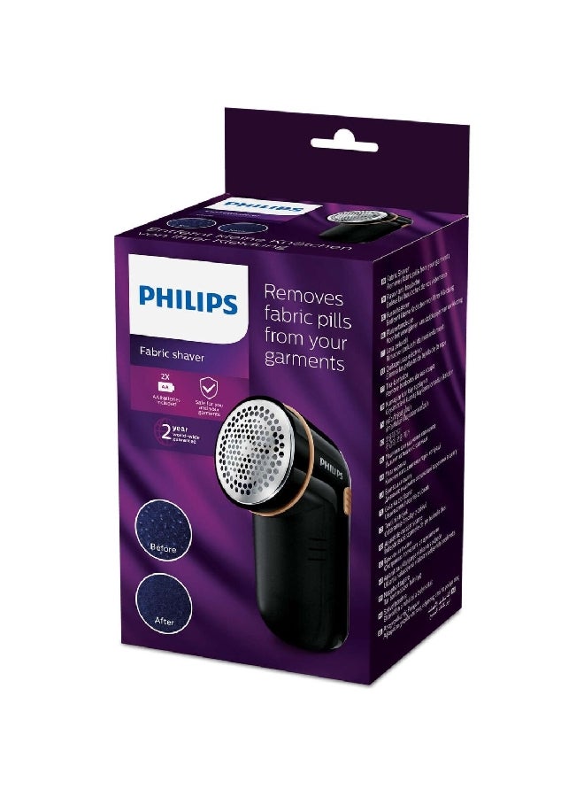Philips - 220-240V AA Battery Powered Fabric Shaver with Height Adjustment Cap Black and Brown GC026/80 Black and Brown - Image 1
