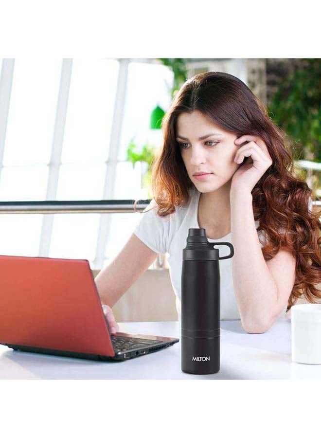 Milton 625ml Vacuum Insulated Water Bottle, Keeps Drinks Hot and Cold, 18/8 Stainless Steel, Double-Walled Thermos Flask, Easy to Carry for Sports, Gym, Office, Sprint Black  - Image 4