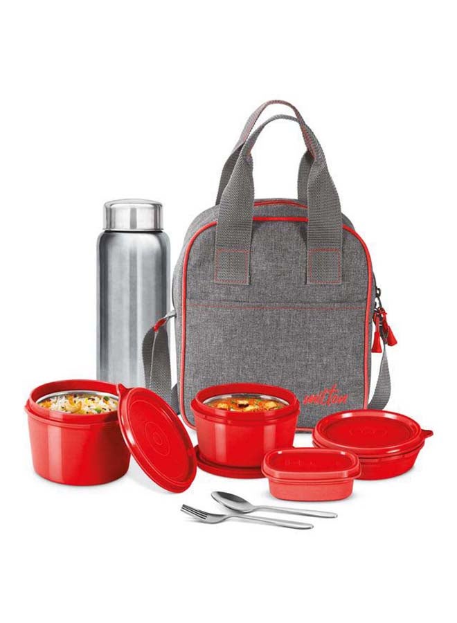 ميلتون طقم صندوق غداء مكون من 8 قطع مع حقيبة معزولة وأدوات مائدة - يتضمن 3 حاويات طعام داخلية من الفولاذ المقاوم للصدأ آمنة للاستخدام في الميكروويف (180 مل، 320 مل، 450 مل)، صندوق بلاستيكي 100 مل، زجاجة 750 مل، صندوق غداء مكتبي - سافور - Image 1