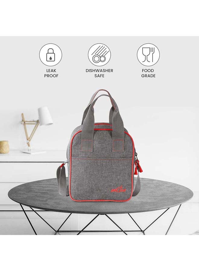 ميلتون طقم صندوق غداء مكون من 8 قطع مع حقيبة معزولة وأدوات مائدة - يتضمن 3 حاويات طعام داخلية من الفولاذ المقاوم للصدأ آمنة للاستخدام في الميكروويف (180 مل، 320 مل، 450 مل)، صندوق بلاستيكي 100 مل، زجاجة 750 مل، صندوق غداء مكتبي - سافور - Image 2