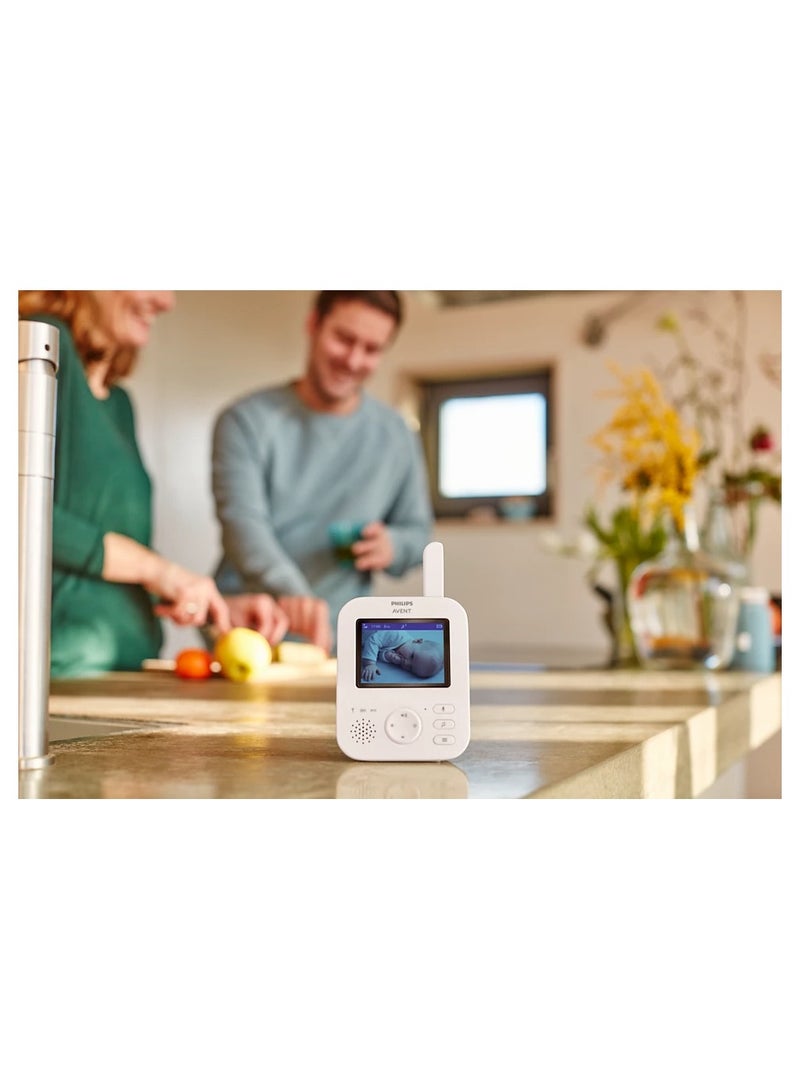 فيليبس أفنت - Baby Monitor With Advanced Camera 1080p, 2.8 Inch Screen, 2x Zoom, Night Vision, Intercom Function, Lullabies - Image 1