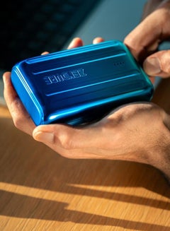 زينديور بسوبرميني 20 بسعة 10000mAh باللون الأزرق مع شحن عبر USB-C Power Delivery – بحجم بطاقة الائتمان، إدخال وإخراج USB-C بقوة 20 واط للشحن السريع أثناء التنقل 10000 mAh  - Image 5