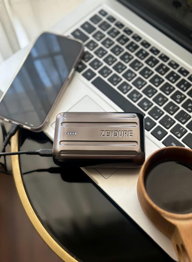 زينديور - بسوبرميني 20 بسعة 10000mAh باللون الأسود مع شحن عبر USB-C Power Delivery – بحجم بطاقة الائتمان، إدخال وإخراج USB-C بقوة 20 واط للشحن السريع أثناء التنقل 10000 mAh - Image 1