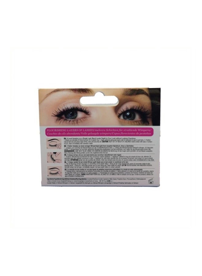 Beauty Gift KISS Blooming Eyelashes Black  - Image 2