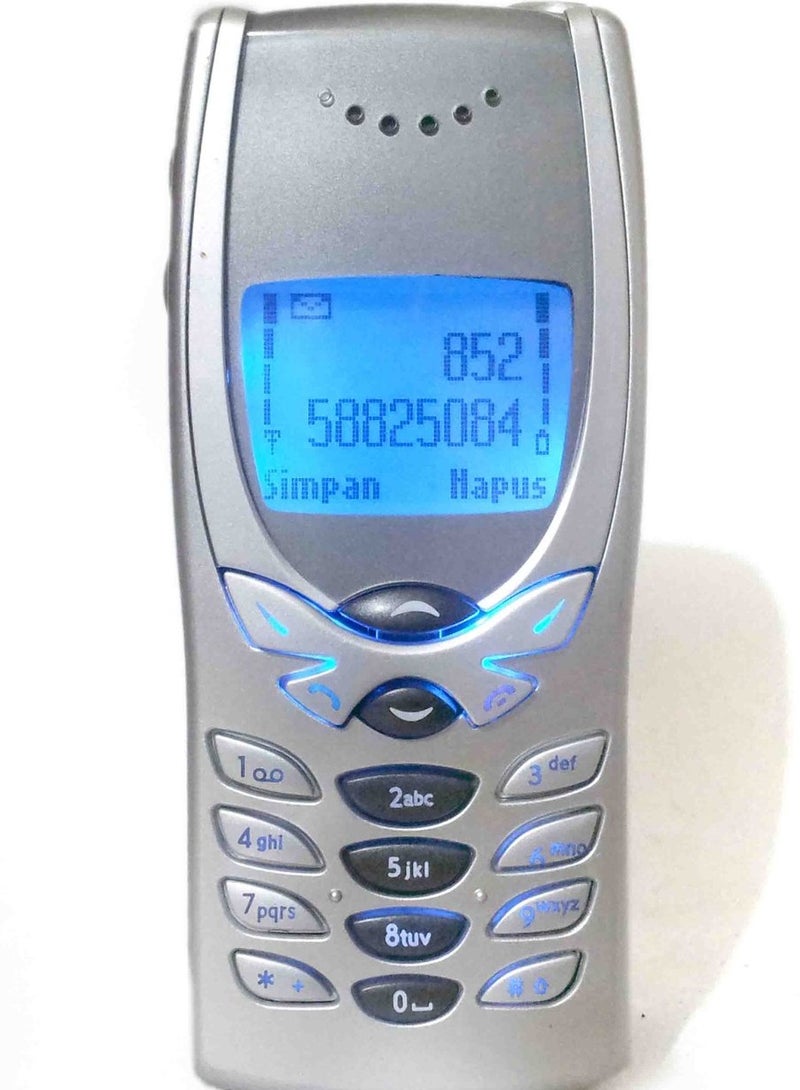 NOKIA 8250 Cell Phone - Image 2