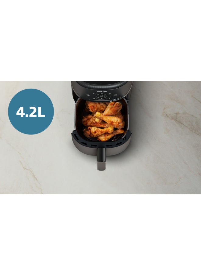 قلاية هوائية AirFryer L - 13 طريقة للطهو، 9 برامج للطهي معدة مسبقاً، شاشة لمس، تقنية Rapid Air، 4.2 L 1500 W NA229/00 - pnsku/N70131428V/45/_/1739179155/8fcd292c-6f99-4a1f-86d8-b3741567280b