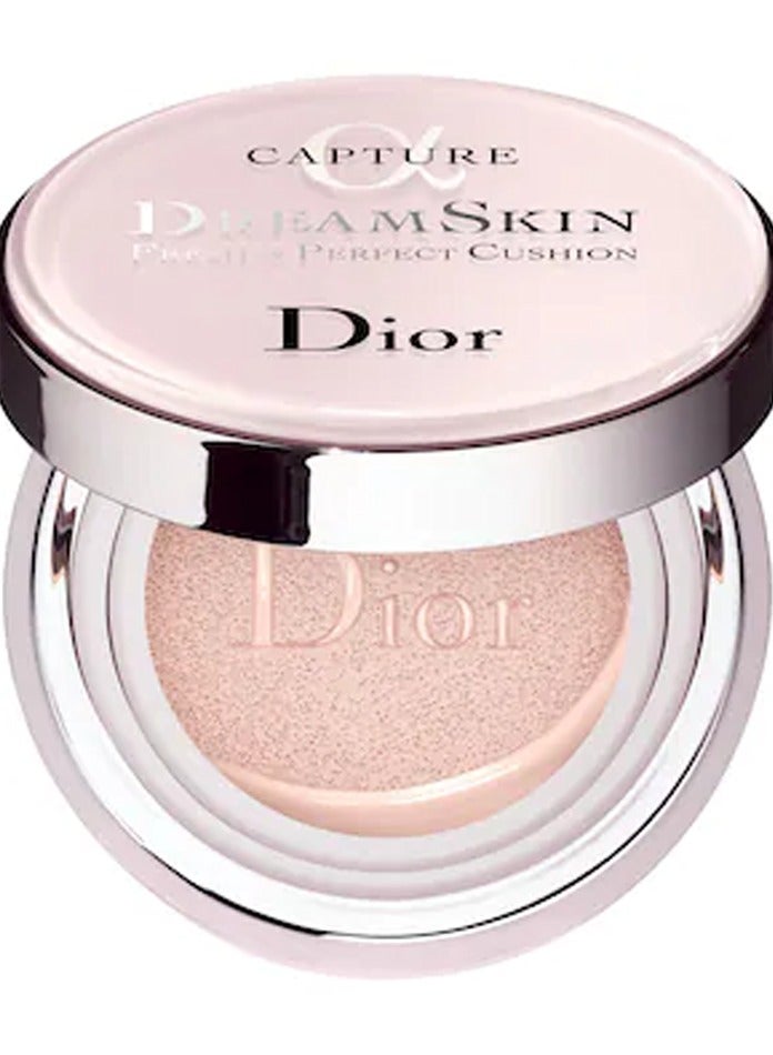Dior Capture Dreamskin 000 - Moist & Perfect Cushion Spf50 2*15grams  - Image 1
