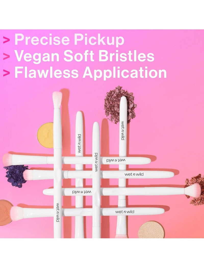 Wet N Wild - Eyeshadow Brush, Precision Blending Application, Soft Synthetic Fibers, Ergonomic Handle for Comfortable Precision Control White - Image 1