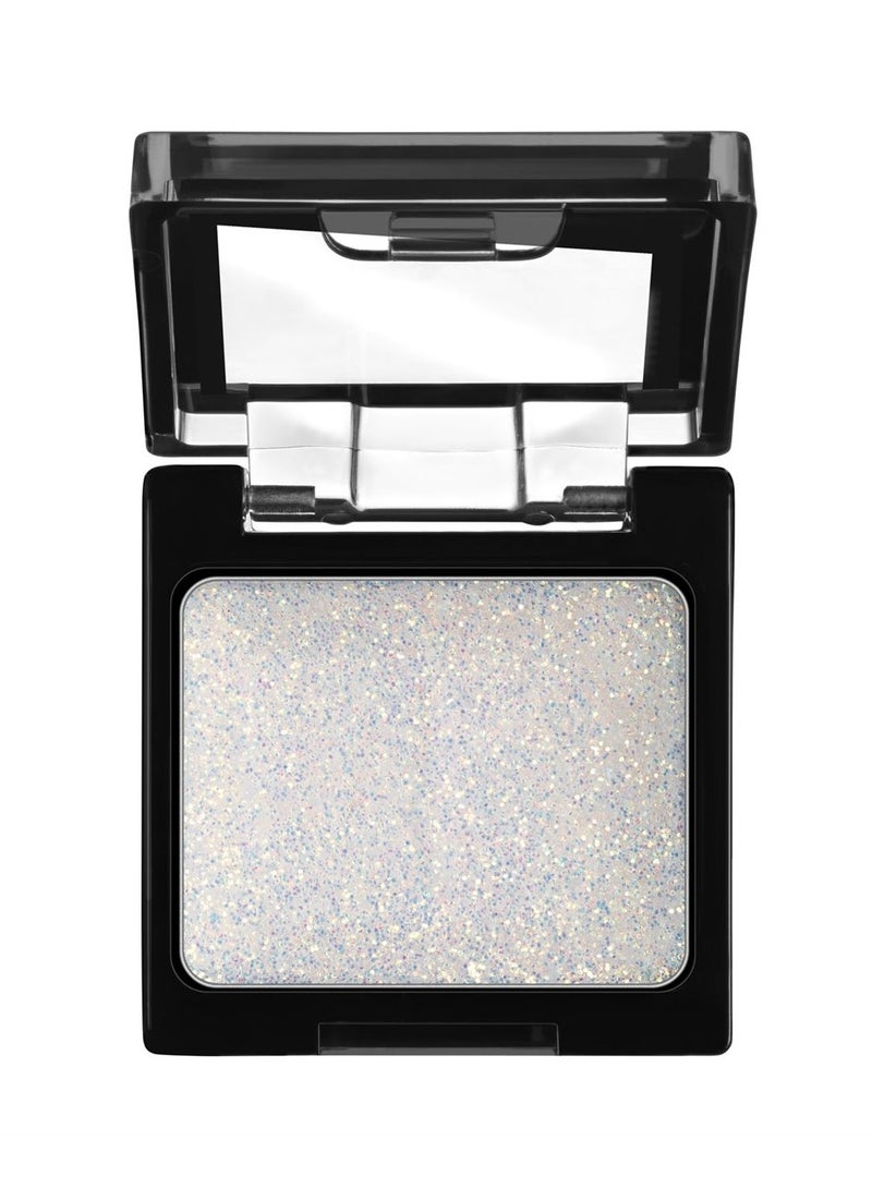 ويت اند وايلد Color Icon Eyeshadow Glitter Single 1.4g Bleached  - Image 3