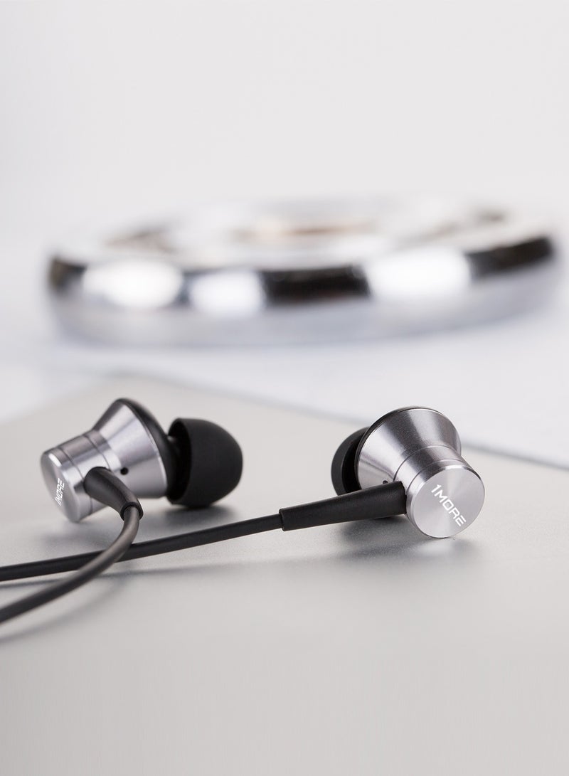 P10 Earphones, Wired, Type C, With Microphone, Deep Bass Silver