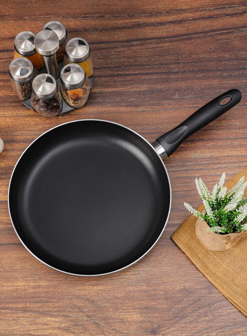 رويال فورد 28 CM Aluminum Fry Pan- RF11668| Strong Aluminum Body With Non-Stick Coating And Bakelite Handle| Heat Resistant Exterior, Compatible With Hot Plate, Halogen, Ceramic And Gas Stovetops Black 28 CM  - Image 3