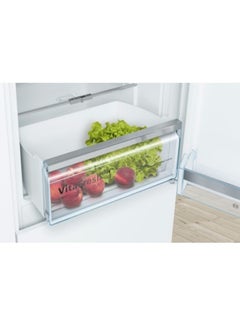 BOSCH Series 6 Built-In Refrigerator with Bottom Freezer, 254 Liters, Fast Cooling, Humidity Control KIN86AF3M8 white  - Image 4