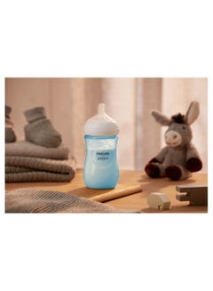 PHILIPS AVENT Natural Baby Bottle With Natural Response, Blue, 260ml, 1m+, 4 Pieces  - Image 4