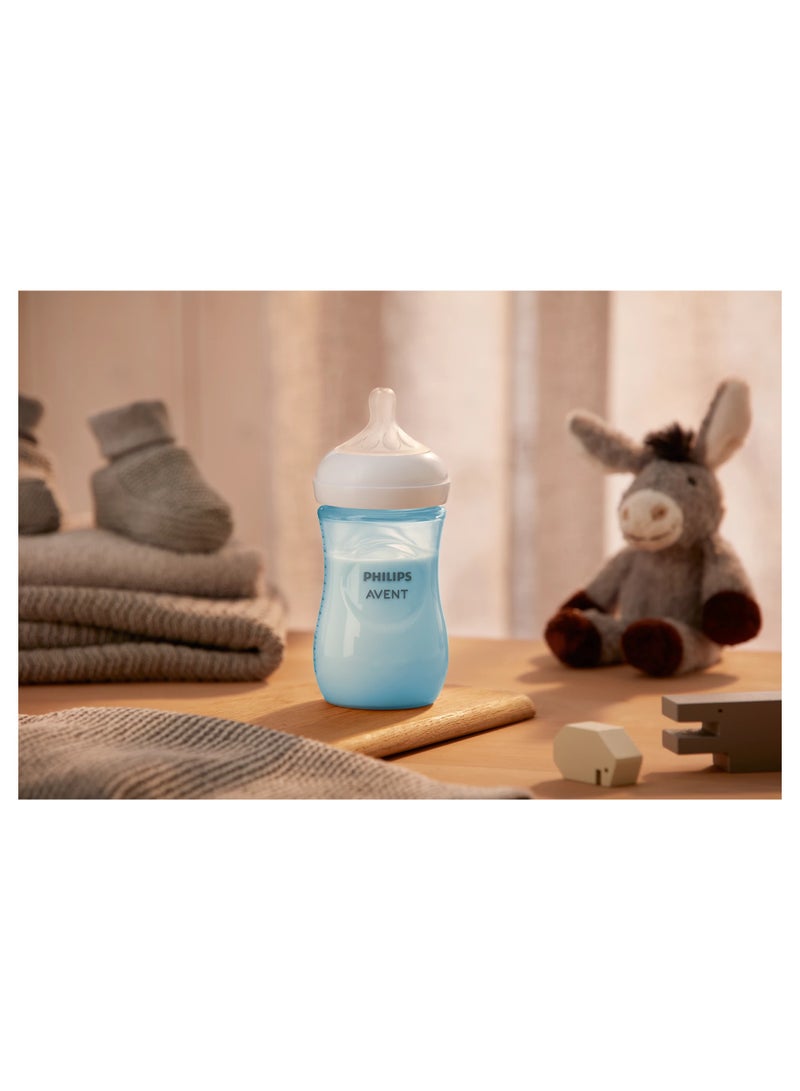 PHILIPS AVENT Natural Baby Bottle With Natural Response, Blue, 260ml, 1m+, 4 Pieces  - Image 4