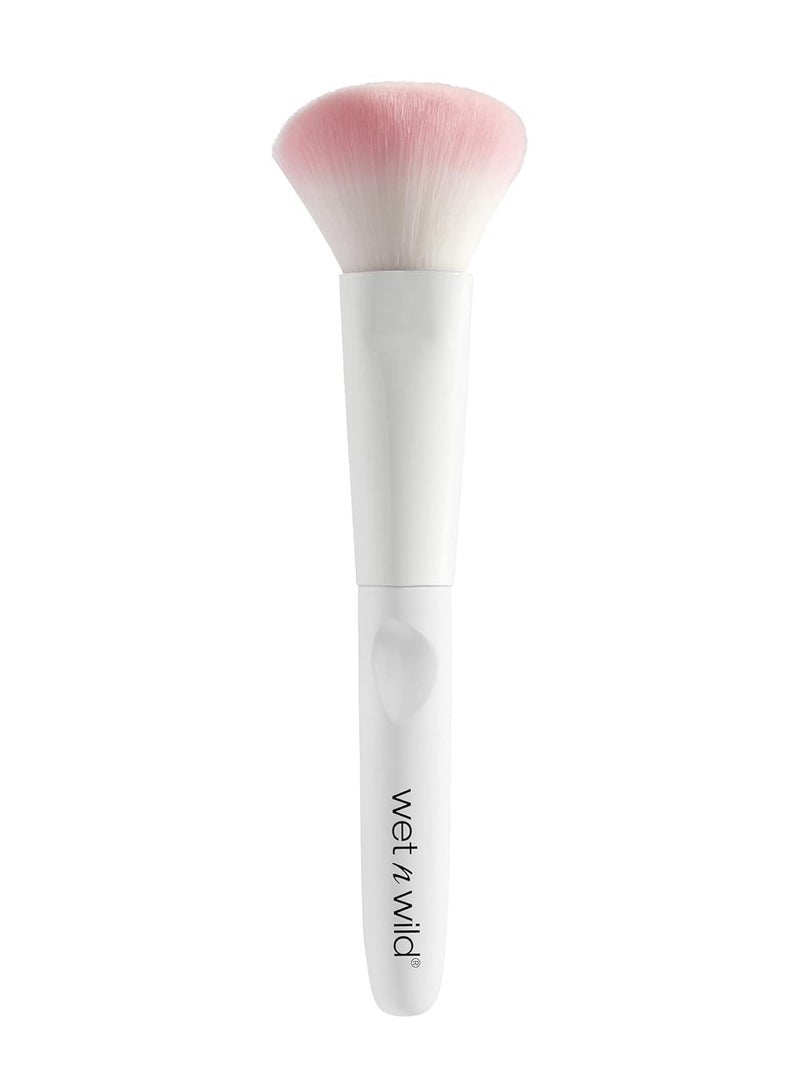 Wet N Wild wet n wild Contour Brush, Sculpt, Highlight, & Blend, Luxurious Plush Fibers, Ergonomic Handle for Comfortable Precision Control , Cruelty-Free & Vegan Blush  - Image 1