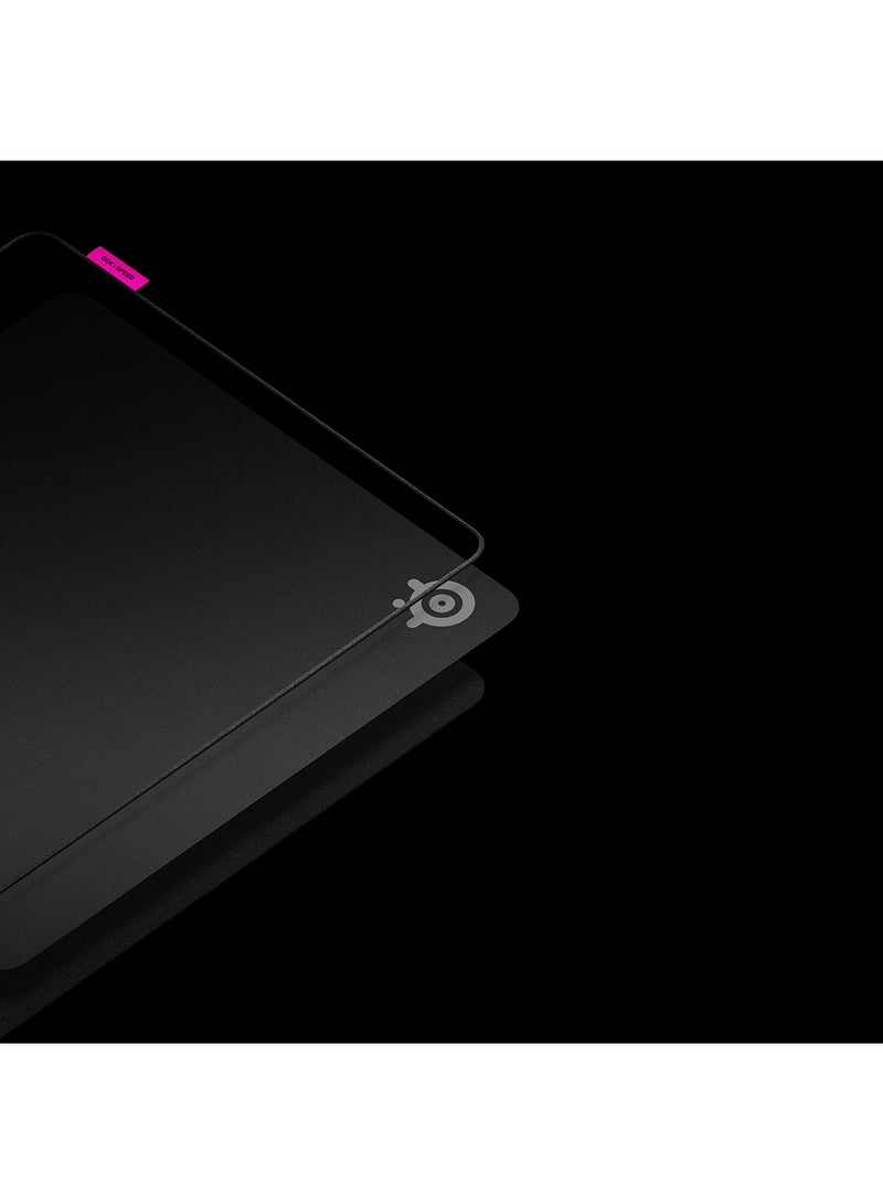 ستيل سيريز SteelSeries QcK L Performance Speed Gaming Mousepad, Extra density for a smooth glide, Low-profile edge stitching, Non-slip neoprene rubber base, 490 x 420 mm size, FPS, MOBAs, RTS, MMO - Black  - Image 5