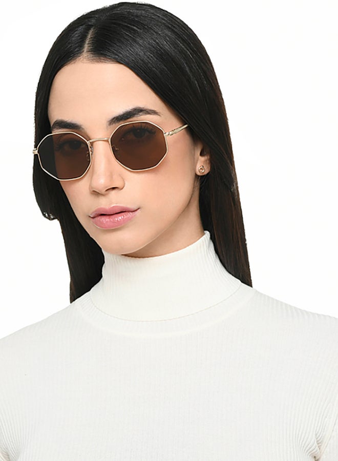 John Jacobs John Jacobs ALI FAZAL Gold - Brown | Full Rim Hexagonal Stylish & Premium Sunglasses | Polarized and 100% UV Protected | Men & Women | Medium | JJ S70017  - Image 4