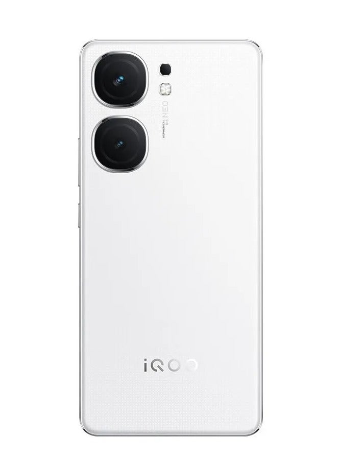iQOO Neo 9S Pro Plus 12GB+512GB 5500mAh Battery 120W SuperVOOC Snapdragon 8 Gen 3 6.78”144Hz AMOLED Display 50MP IMX921 OIS, delivers lightning-fast speeds for seamless multitasking and gaming Mobile White Google play Chinese version  - Image 2