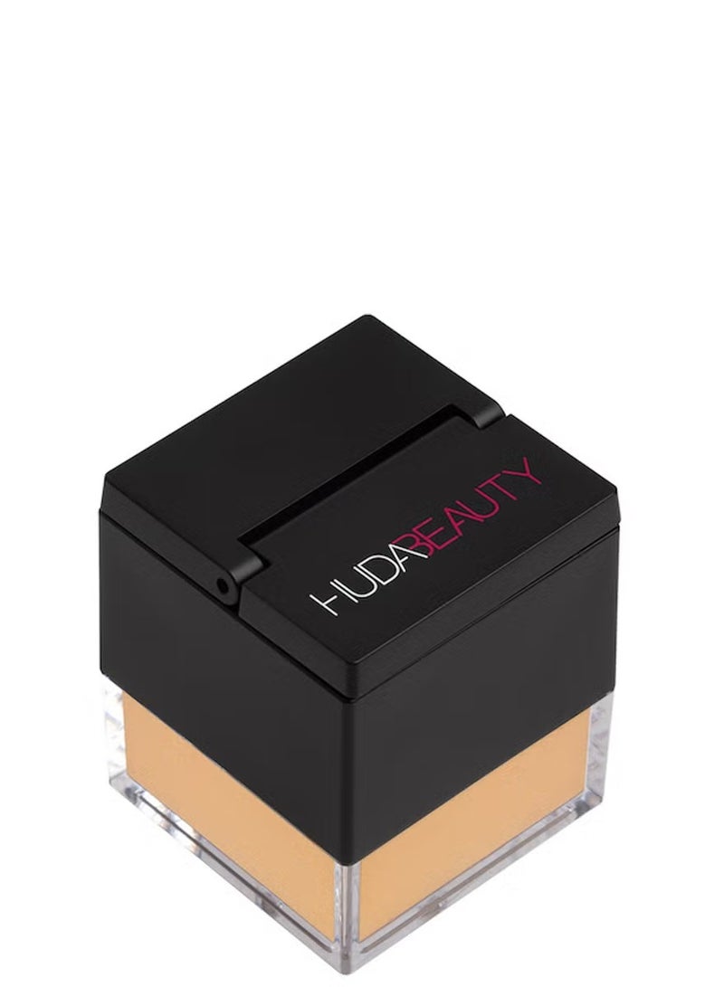 HUDA BEAUTY - Baby Bake Powder - Blondie - Image 1