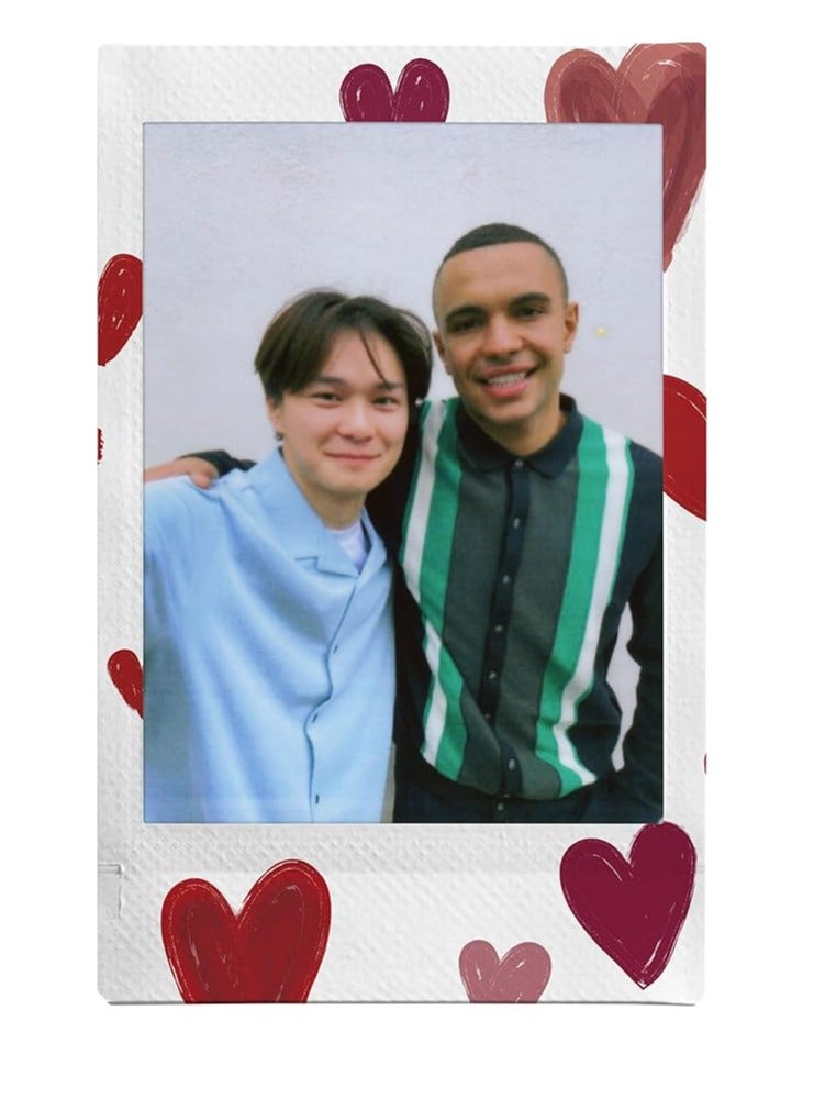 FUJIFILM Mini Heart Sketch Instant Film Pack (10 exposures) Colored  - Image 3