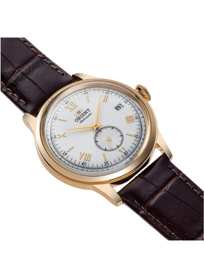 أورينت ساعة ميكانيكية كلاسيكية، حزام جلد - 38.4 مم (RA-AP0106S) - Image 2