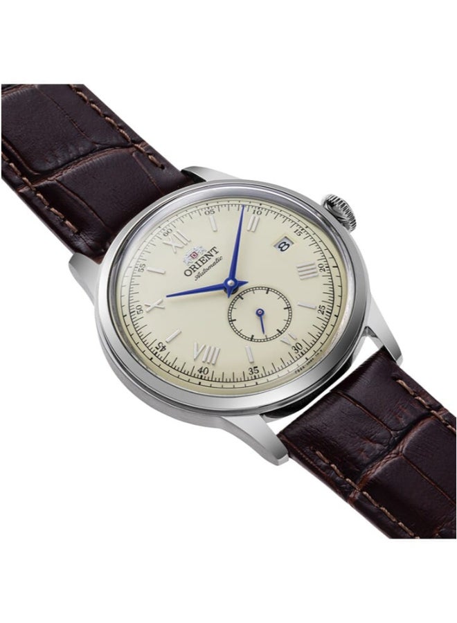 أورينت ساعة ميكانيكية كلاسيكية، حزام جلد - 38.4 مم (RA-AP0105Y) - Image 2