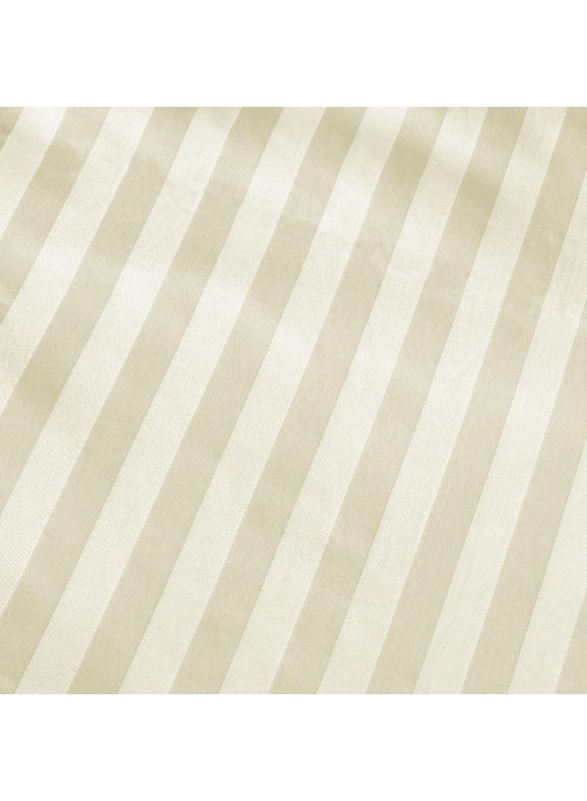 ARISTOCRAT Aristocrat 6-Piece Comforter Set 100% Microfiber- 1pc comforter (220x240cm), 1pc flat sheet (220x240cm), 2pcs pillowcase (50x75+17cm), 2pcs filled cushions (45x45cm) - Cream Microfiber Cream  - Image 4