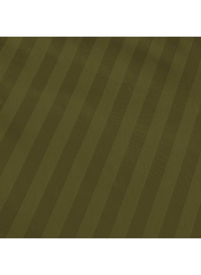 ARISTOCRAT Aristocrat 4-Piece Comforter Set 100% Microfiber- 1pc comforter (240x260cm), 1pc flat sheet (240x260cm), 2pcs pillowcase (50x75+17cm) - Olive Microfiber Olive  - Image 3